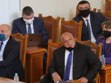 БСП пак обвини Борисов, че няма план за изход от кризата