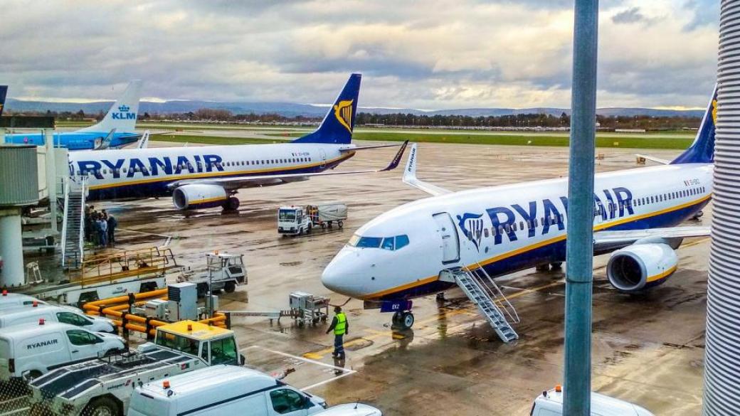 Ryanair съкращава 3000 служители