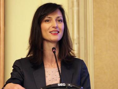 Габриел: Ще сме готови с ваксина срещу Covid-19 до края на годината