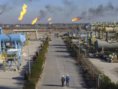 Производството на руски петрол се доближава до рекордните стойности