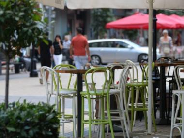 След срещата с Ангелкова заведенията очакват промяна на заповедта за работата им