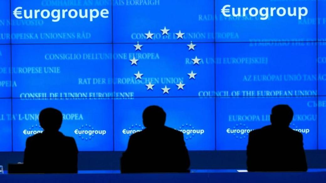 Еврозоната се договори за евтините кредити за пострадалите държави