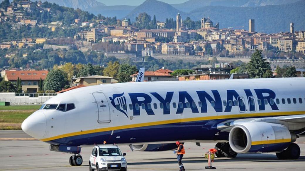 Ryanair засега няма да задължава пътниците да са с маски на борда