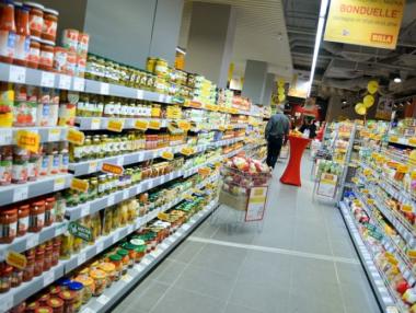 ЕК: Правителството да премахне изискването за „повече българско“ в магазините