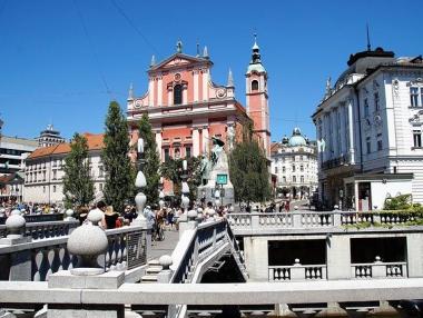 Словения първа в ЕС обяви край на епидемията