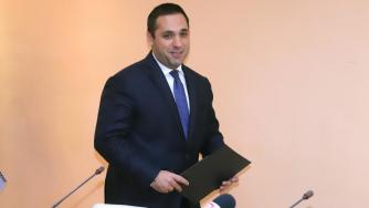 „Държавната петролна компания“ няма да придобива съществуващи бензиностанции