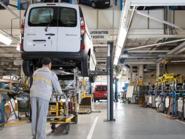 Renault обмисля затварянето на няколко завода във Франция