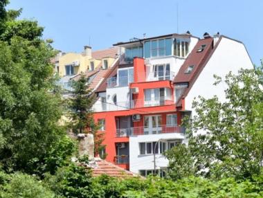 Краткосрочен скок на цените на имотите очакват експерти