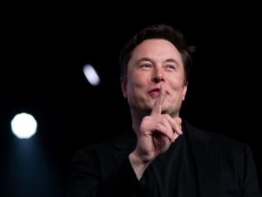 Tesla е „Apple преди 20 години“