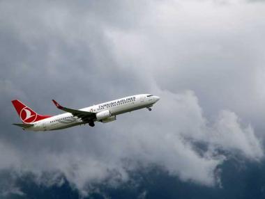 Turkish Airlines няма да съкращават персонал, но вдигат цените на билетите