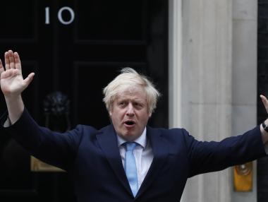 Лондон може да си вкара автогол, ако забрани Huawei