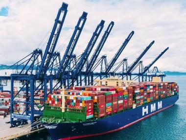 В условията на пандемия DSME предаде втори супер контейнеровоз