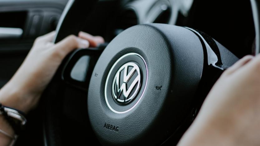 Volkswagen е пред финализиране на две мащабни сделки в Китай