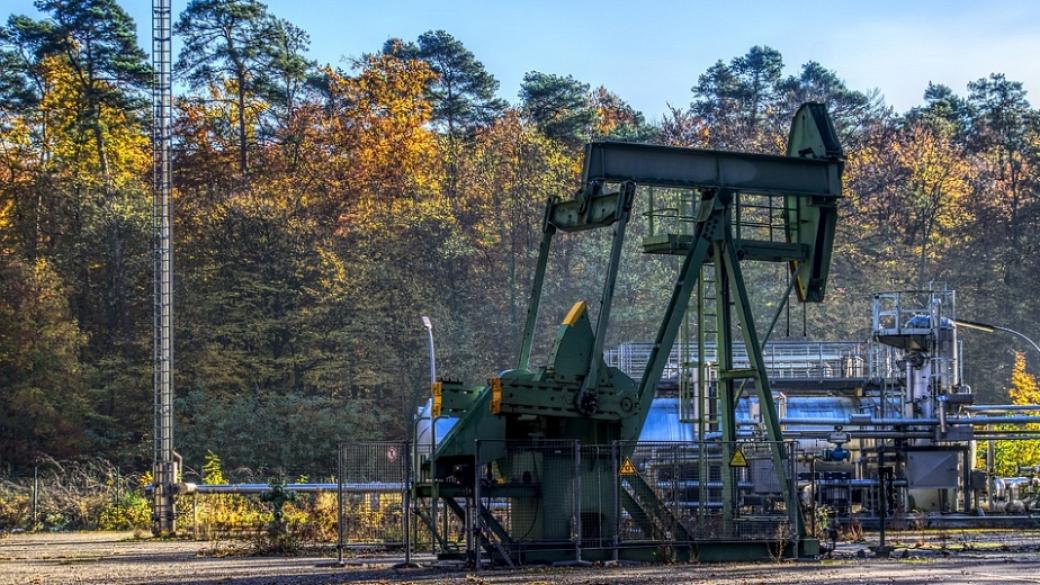 Руският нефт Urals загуби над 40% от стойнотта си от януари