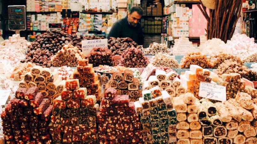 Неочакваното поскъпване при храните ускори турската инфлация