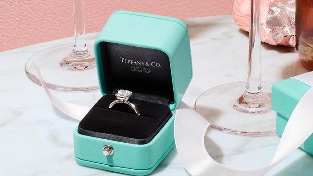 Сделката на LVMH за Tiffany & Co изглежда все по-несигурна