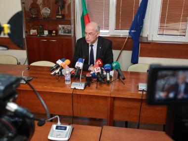 КЕВР вдига цената на парното заради очаквано поскъпване на газа