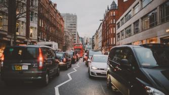 Доверието към правителствата на богатите държави пада