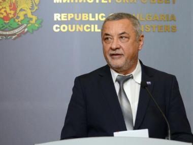 Симеонов предлага казина да има само в курортите и луксозните хотели