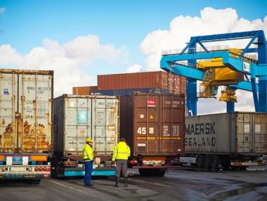 Коронакризата пренаписа бизнес модела на световния шипинг