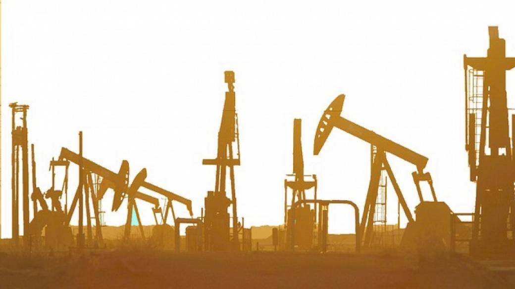 Петролът няма да поевтинее през лятото, прогнозират от стоковата борса