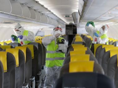 Авиоиндустрията върви към $84 млрд. загуби тази година