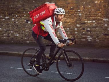 Just Eat Takeaway купува Grubhub в сделка за $7.3 млрд.