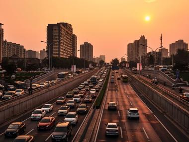 Продажбите на коли в Китай са във възход след двугодишен спад
