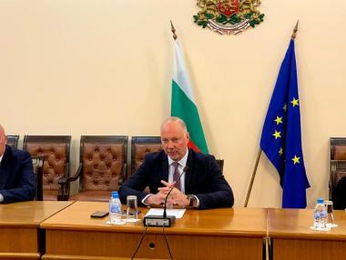 Желязков търси още евросредства за българските превозвачи