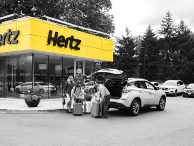 Фалиралата Hertz получи право да емитира „безсмислени“ акции