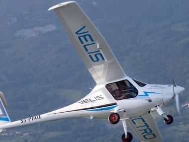 EASA за първи път сертифицира изцяло електрически самолет
