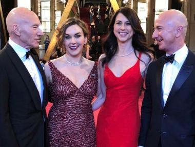 Макензи Безос е все по-близо до титлата на най-богатата жена на планетата