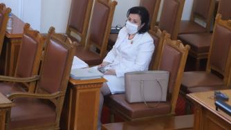 Търговските вериги обвиниха Танева в груба намеса в бизнеса