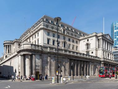 Bank of England ще налее £100 млрд. в икономиката