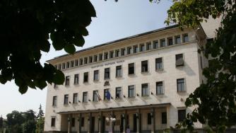 Последен ден за отсрочване на кредити към банки