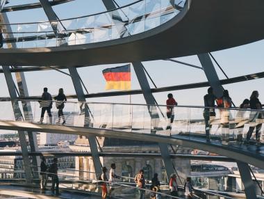 Германия бавно изплува от рецесията