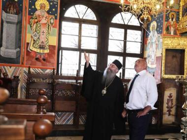 Бойко Борисов ще бъде глобен с 300 лв. за неносене на маска