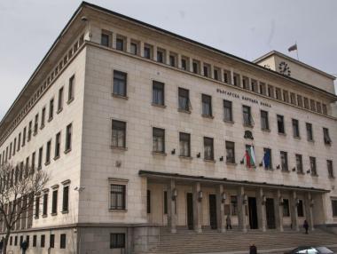 Очаквано проблемните кредити започнаха да растат