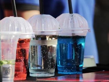 Германия забрани пластмасовите сламки и кутии