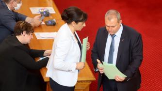 Управляващите се разбраха да има „абсолютна давност“ за дълговете