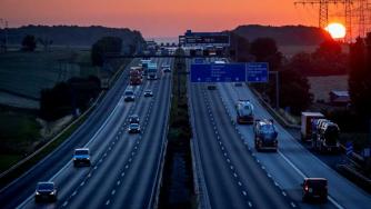 Петролът печели от трафика по улиците, дори и при ръст на случаите с Covid-19