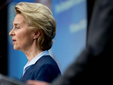 Еврокомисията ще отдели още €5 млрд. за разработване на ваксина срещу Covid-19