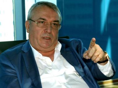 Манчев: Политически натиск може да провали АЕЦ „Белене“