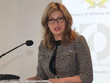 Захариева иска обяснение от Лондон защо остави карантината за България