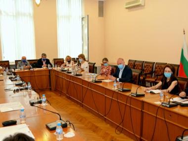 Превозвачите предлагат изграждане на буферни паркинги на ГКПП-та