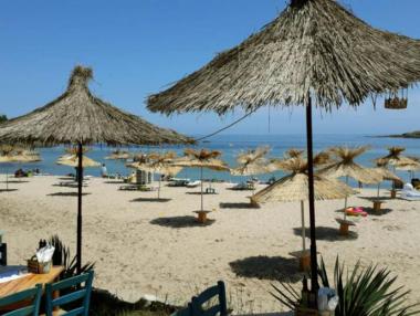 Правителството определи концесионери на още три морски плажа