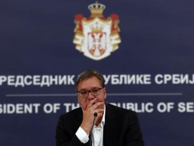 Вучич се уплаши от протестите и отменя блокадата на Белград