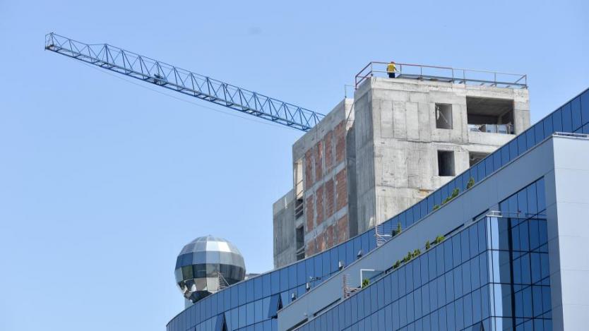 Строителството в България отчита двуцифрен спад през май