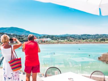 Туристите предизвикаха вълна от безпокойство в Гърция