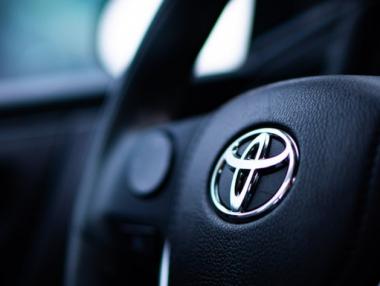 Toyota възобновява производството си в цял свят